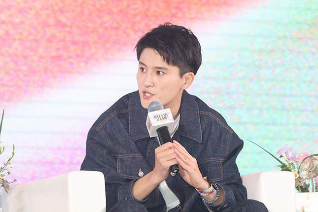 笑面虎的背后