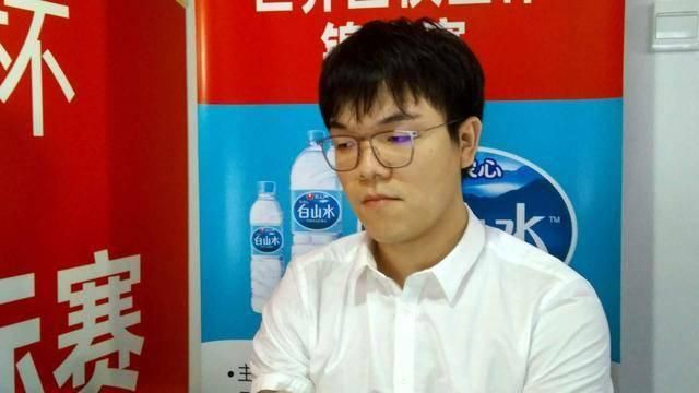国产汉服被啪福利在线观看