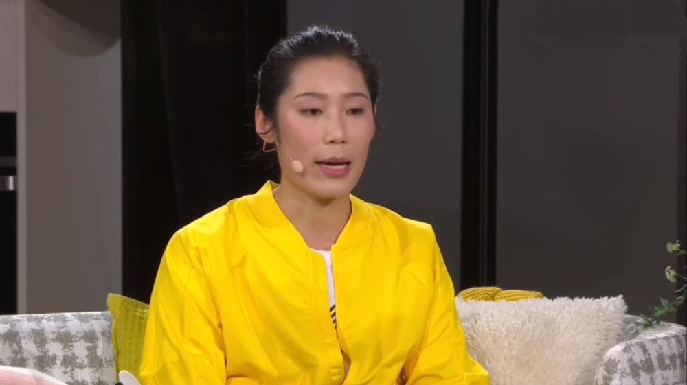 英语老师扒开胸罩喂我乳